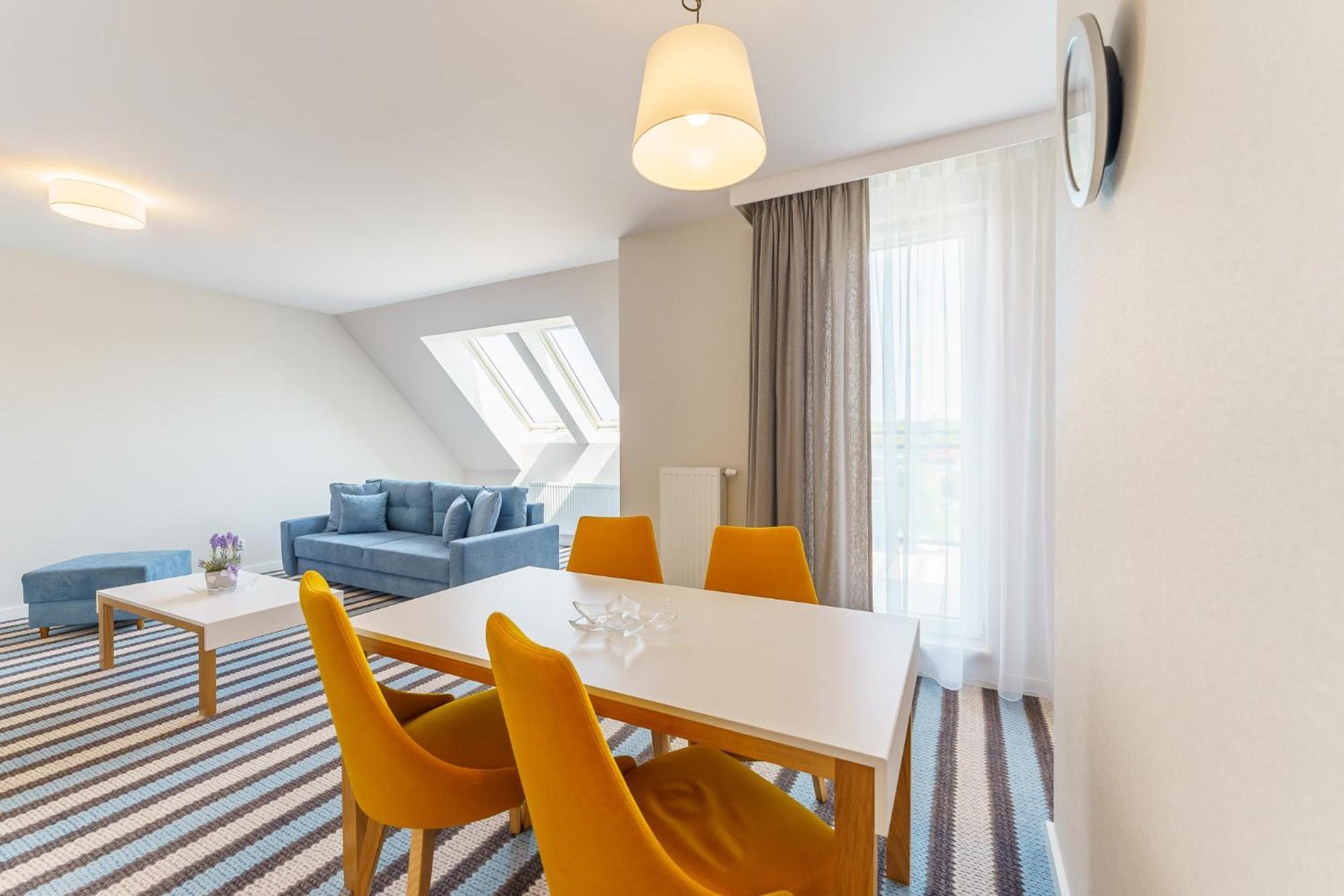 Bel Mare Miedzyzdroje Apartment With Balcony By Noclegi Renters Bagian luar foto